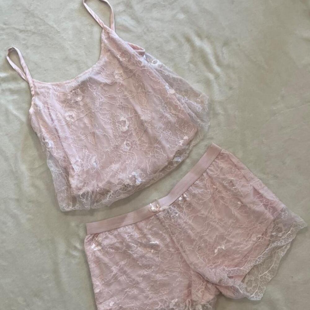 Nanette Lepore Pink Lace Lingerie Set Small Pink